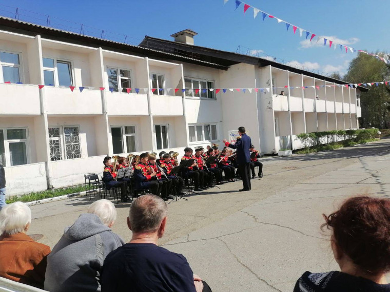 Концерт образцового духового оркестра в Клиническом Госпитале ветеранов.
